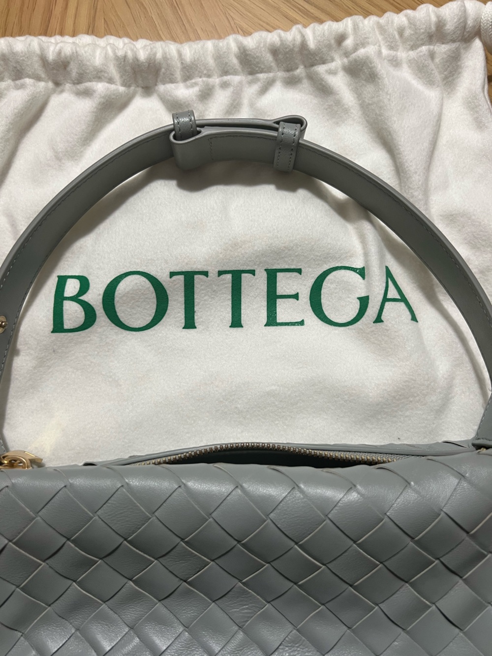 Bottega Veneta Calfskin Nappa Intrecciato Mini Wallace Agate Grey - Picture 8 of 8